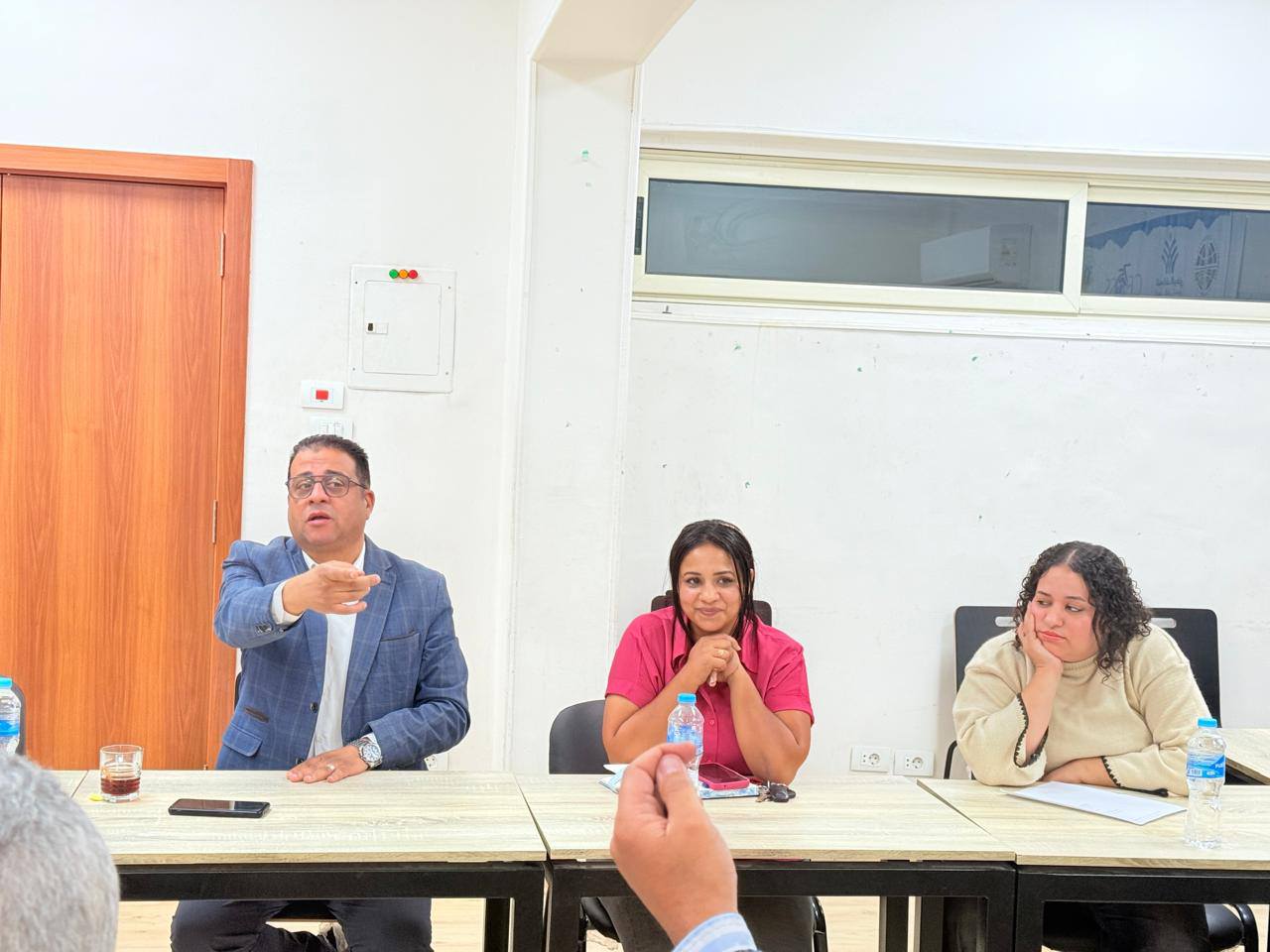 جلسة حوارية للإعلاميين حول التوعية والإعلام دعمًا للأطفال المعرضين للخطر