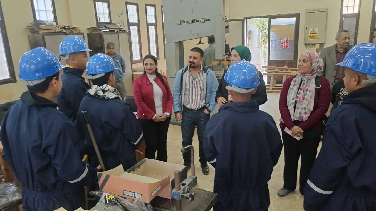 جمعية شباب الخير تسلّم أدوات السلامة المهنية للأطفال المعرضين للخطر
